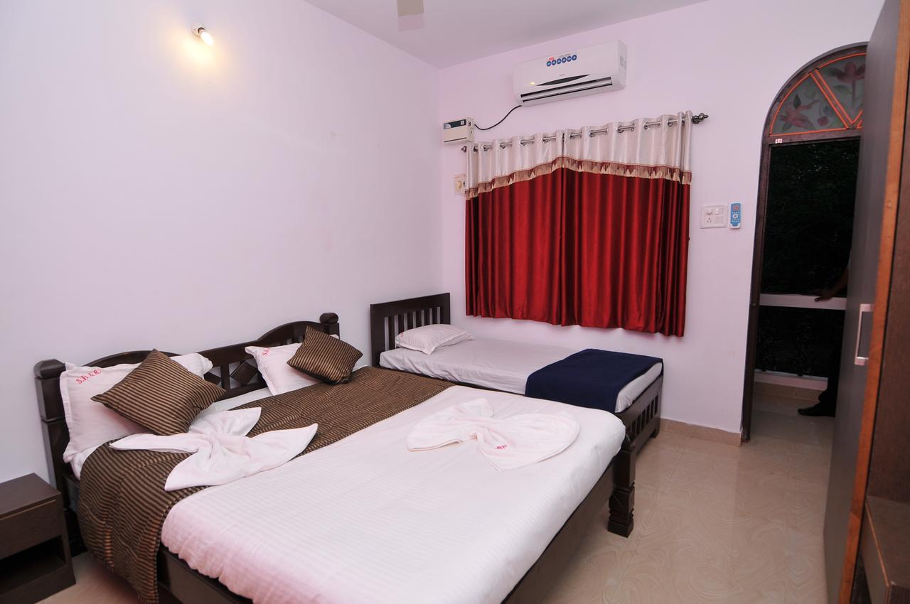 Sunrise Beach Resort Calangute Exterior photo